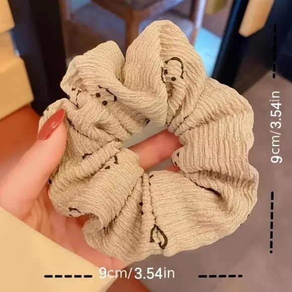 BOGO! (2) Srunchie Hair Ties Smiley face Neutral Colors - NEW Boutique - Picture 3 of 5